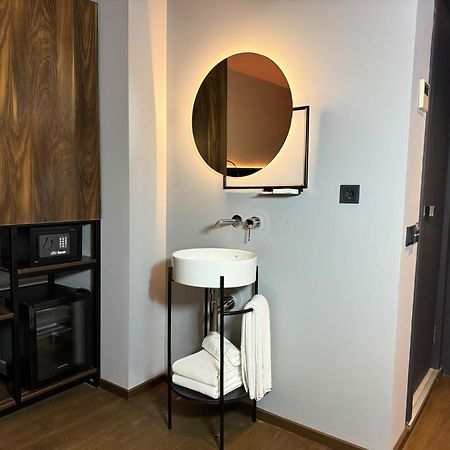 Tbilisi Edition - Design Hotel & Private Spa Экстерьер фото