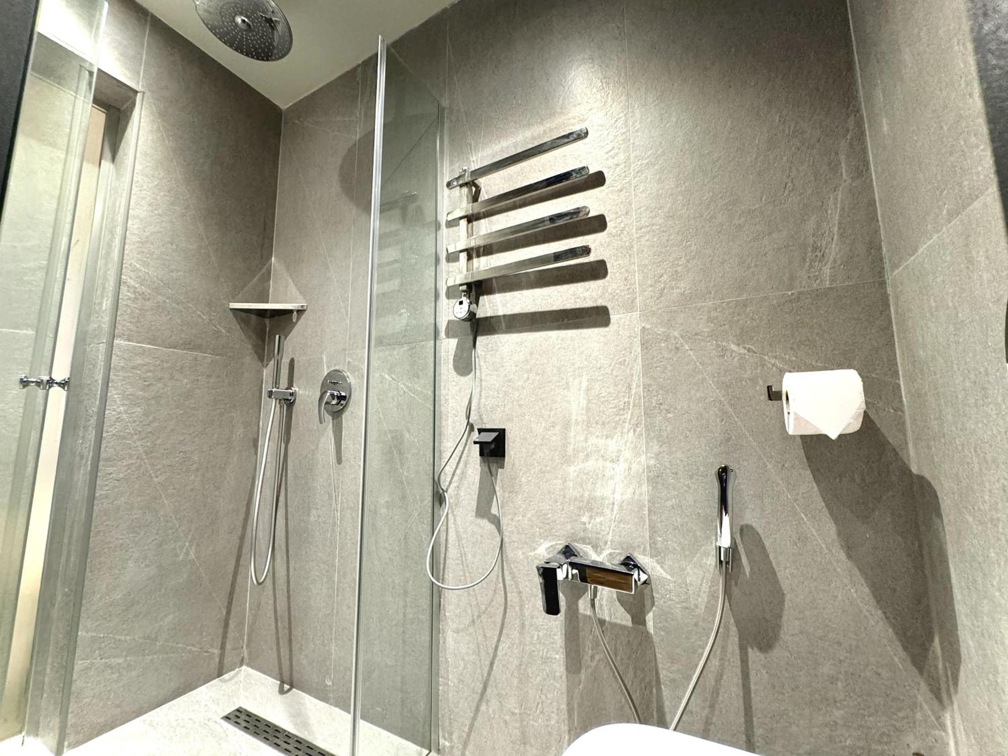 Tbilisi Edition - Design Hotel & Private Spa Экстерьер фото