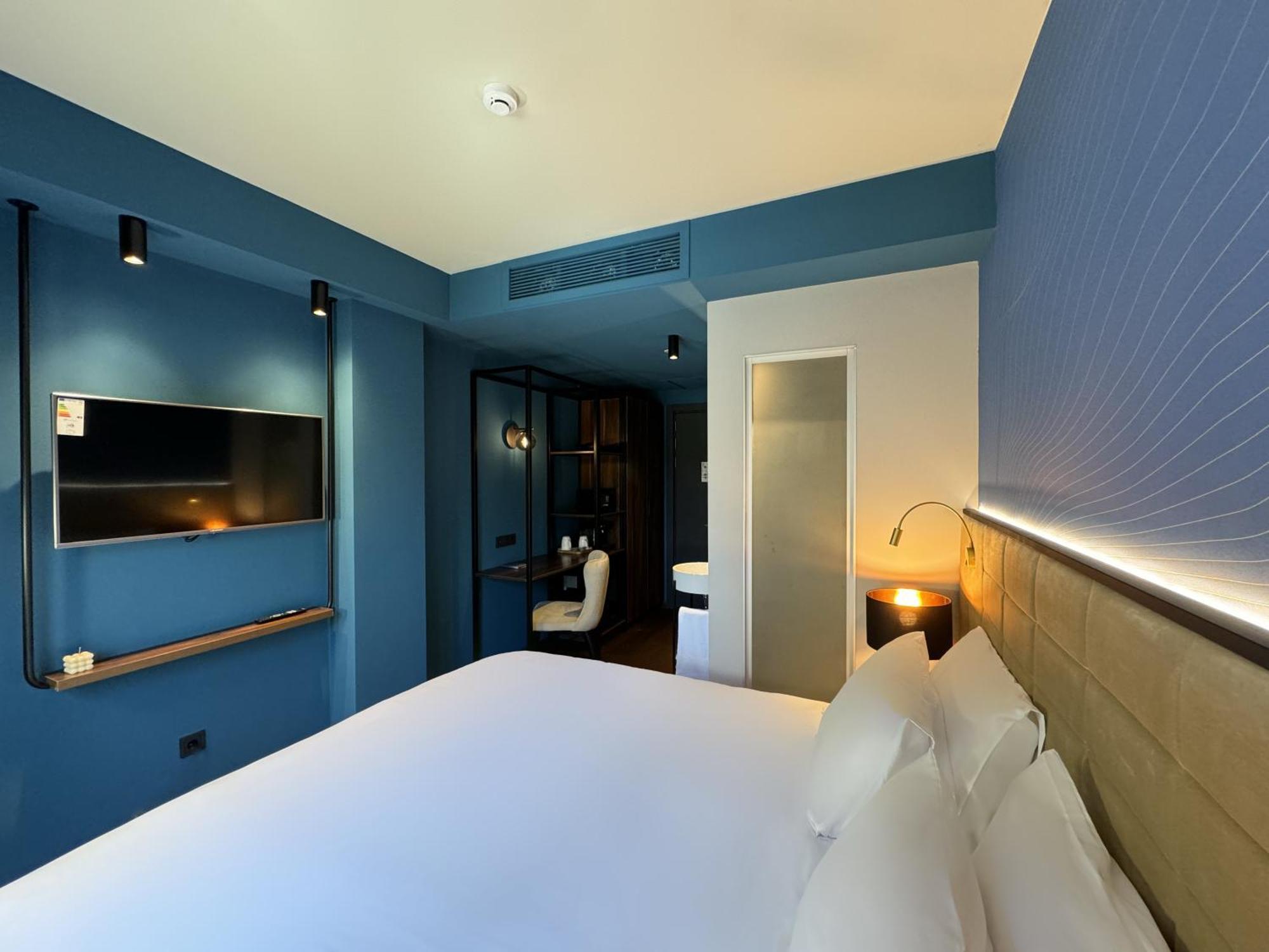 Tbilisi Edition - Design Hotel & Private Spa Экстерьер фото