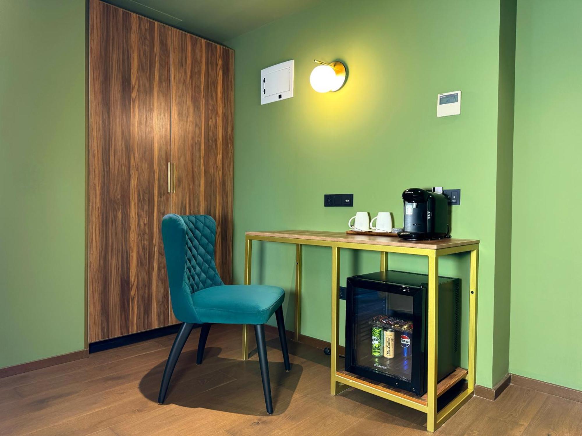 Tbilisi Edition - Design Hotel & Private Spa Экстерьер фото