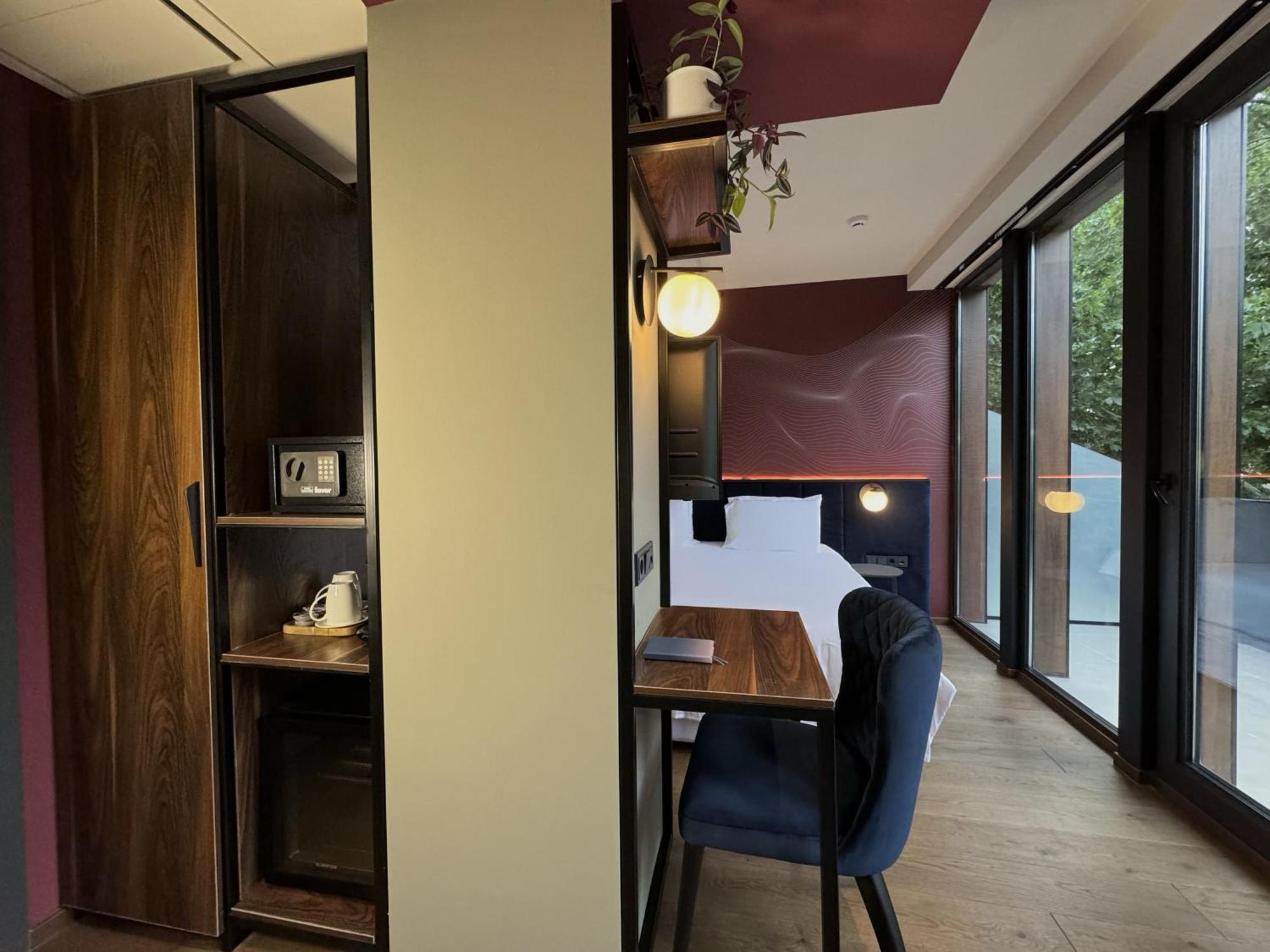 Tbilisi Edition - Design Hotel & Private Spa Экстерьер фото