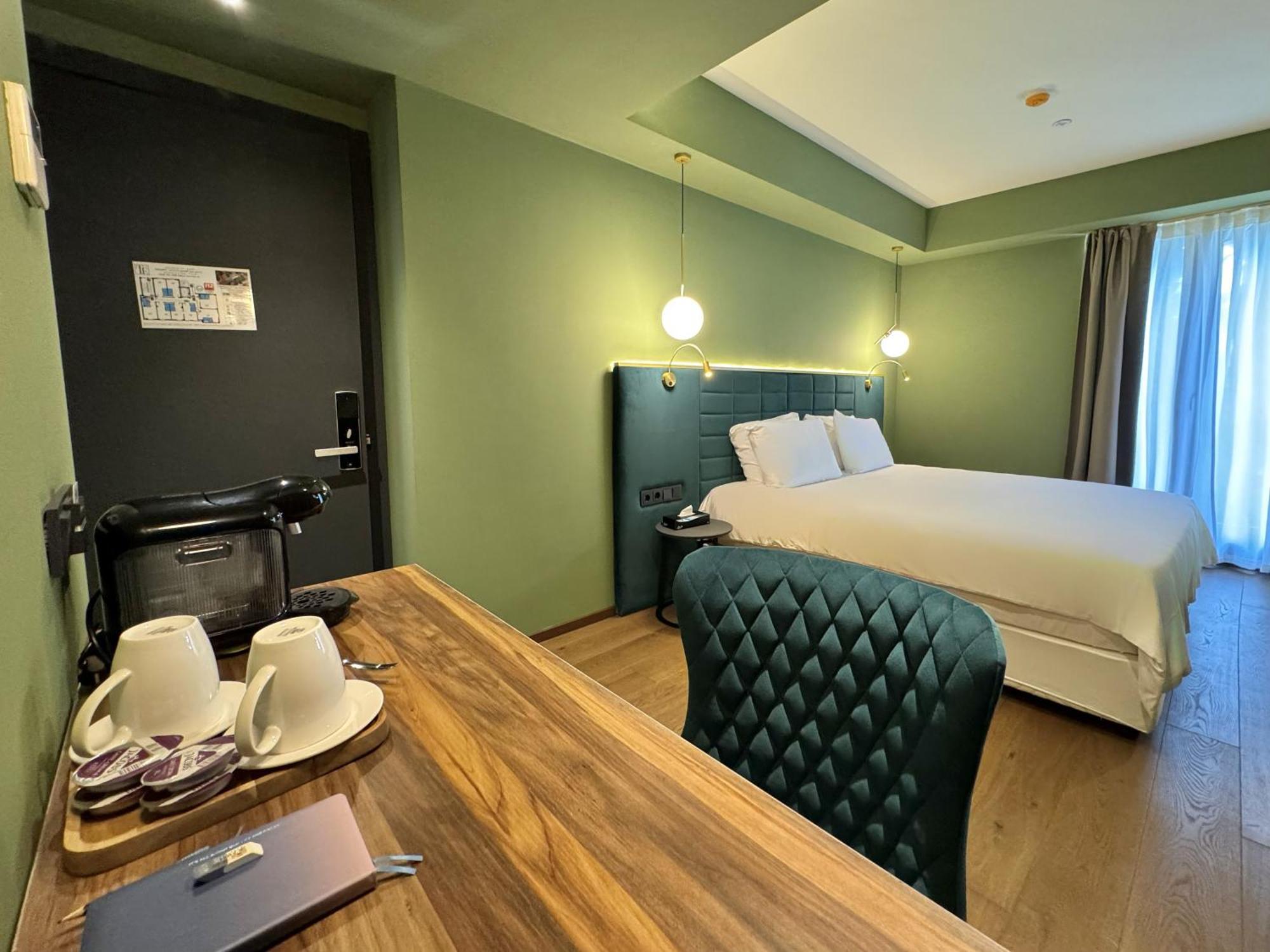 Tbilisi Edition - Design Hotel & Private Spa Экстерьер фото