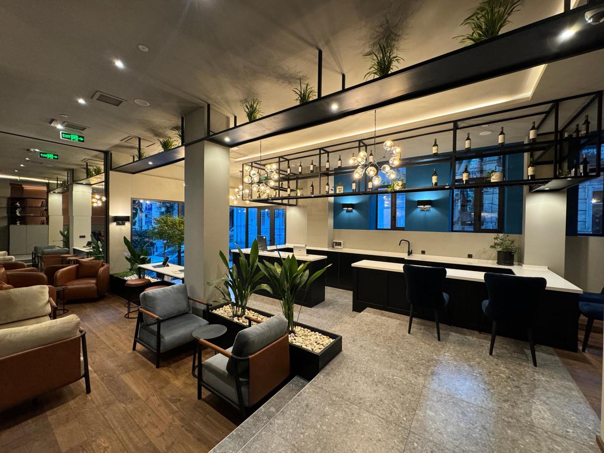Tbilisi Edition - Design Hotel & Private Spa Экстерьер фото