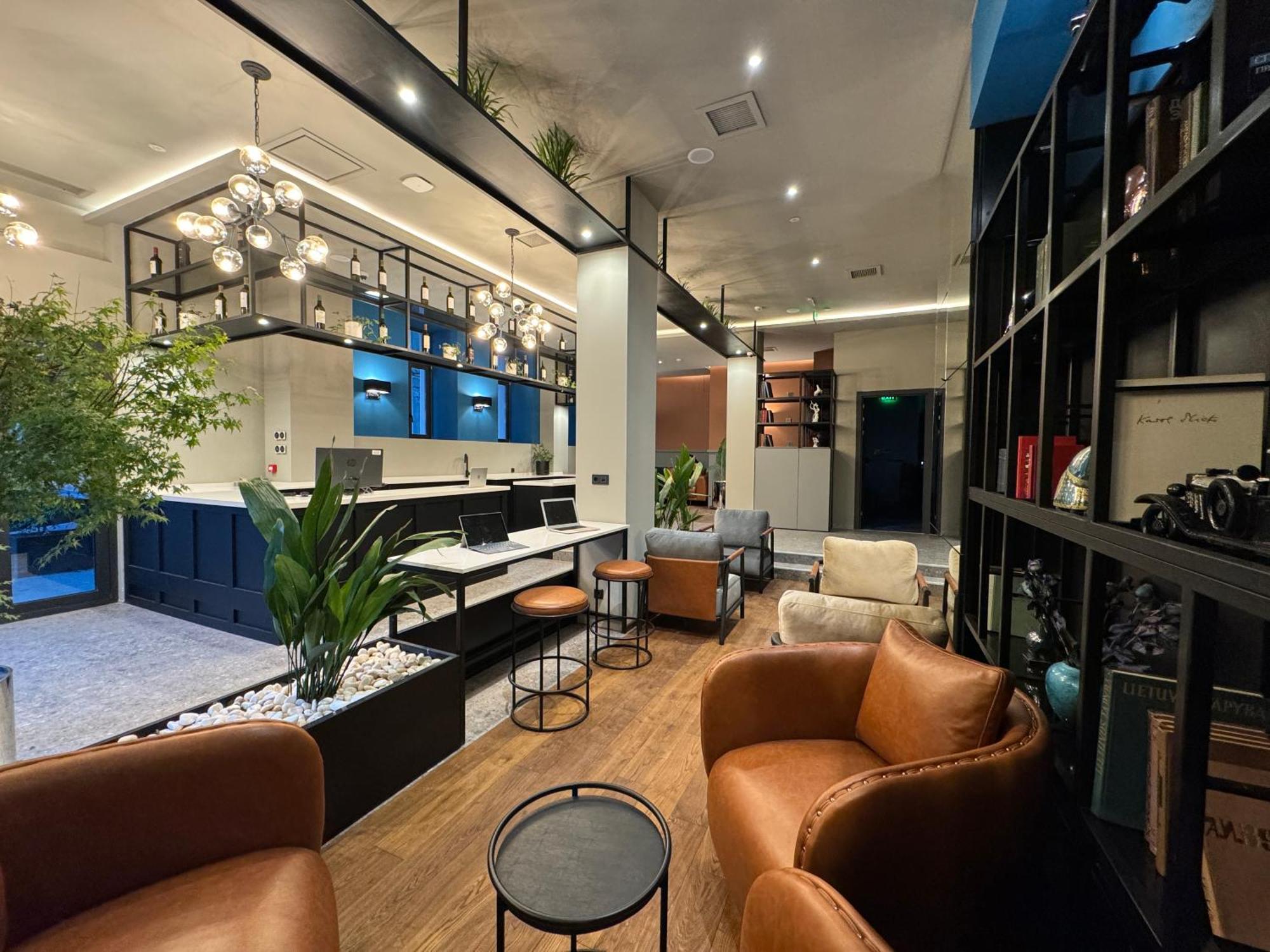Tbilisi Edition - Design Hotel & Private Spa Экстерьер фото