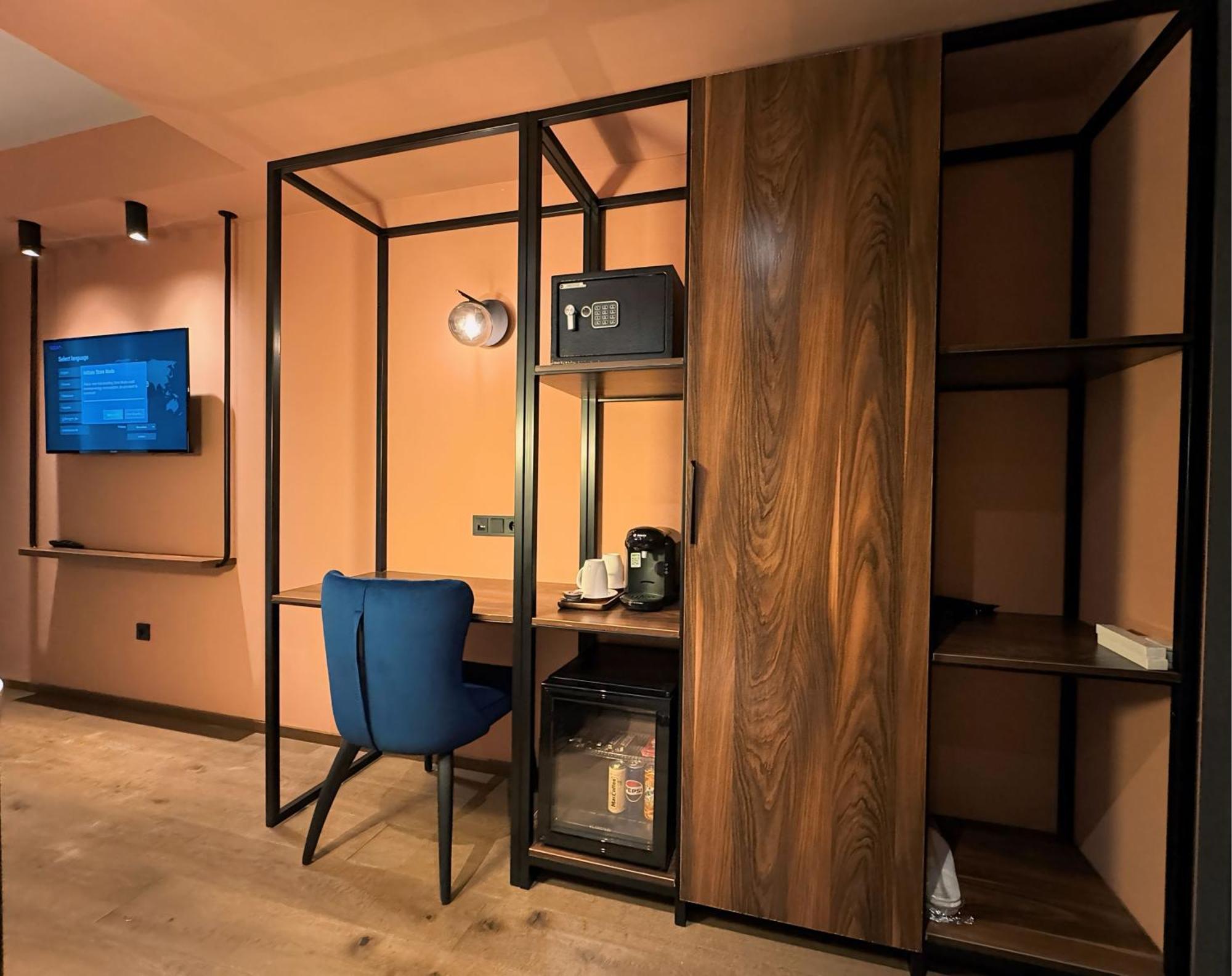 Tbilisi Edition - Design Hotel & Private Spa Экстерьер фото