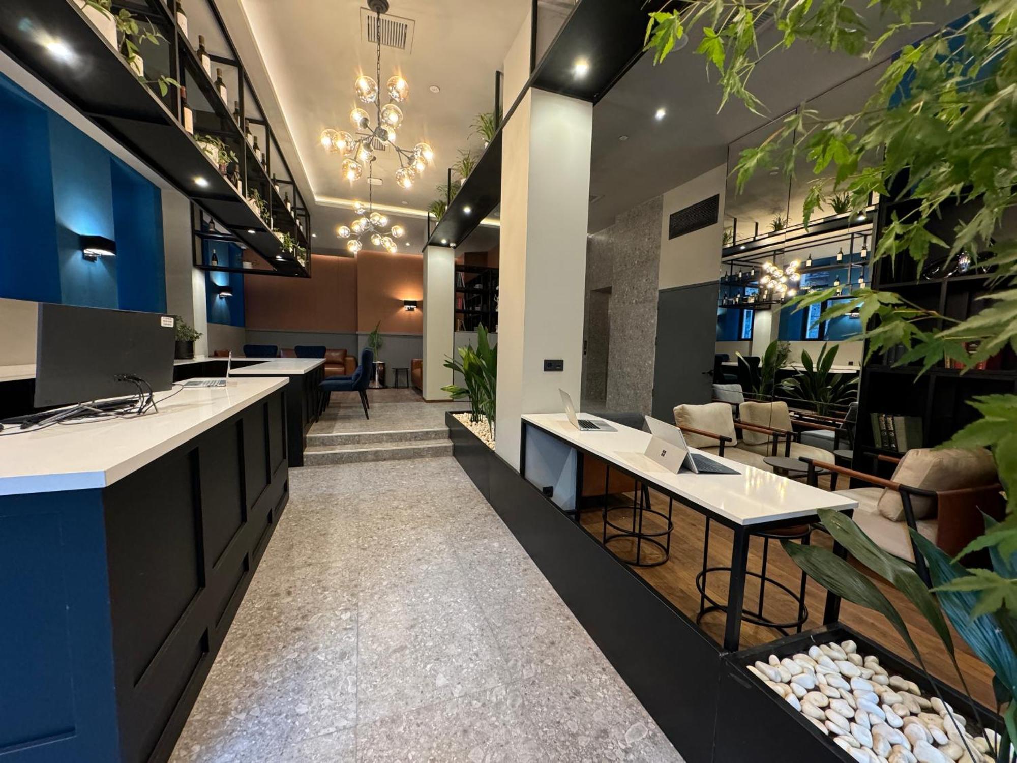 Tbilisi Edition - Design Hotel & Private Spa Экстерьер фото