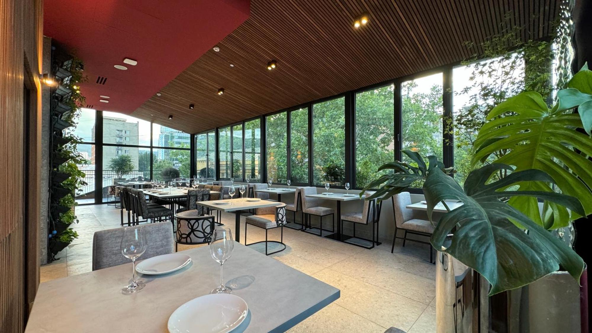 Tbilisi Edition - Design Hotel & Private Spa Экстерьер фото